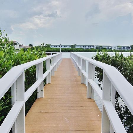 Апартаменты Water View 107 Клеруотер-Бич Экстерьер фото